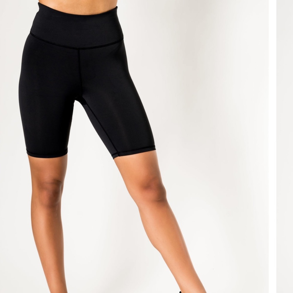 IVL biker shorts size 2